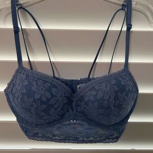 Victoria Secret Pink Vintage  
Lace Bralette in Cool Blue